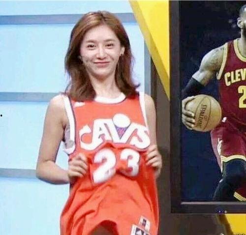 nba女主播身份背景,从幕后到台前，她们背后的故事与成长